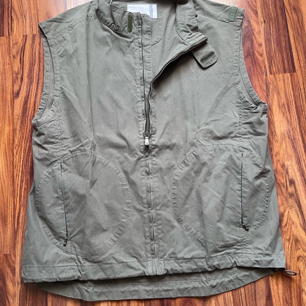 Ted Baker London Vest Women’s Sz 4 Army Olive Green Pockets Zipper